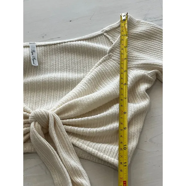Byou Apparel Cream Tie Front Cropped Ribbed Sweater & BP Black Lettuce‎ Hem Crop - Image 5