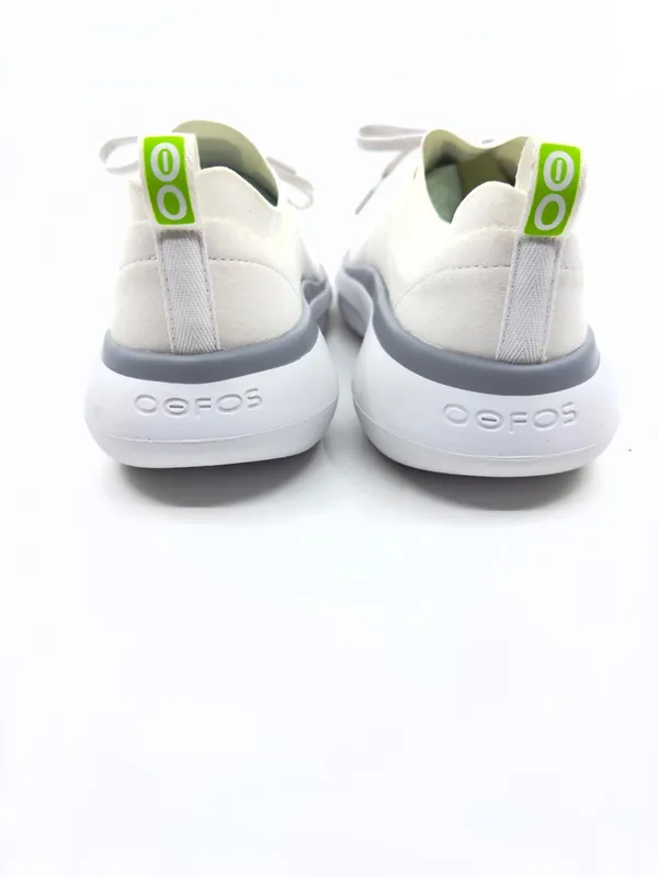 OOFOS OOmy Stride sneakers feature a breathable mesh uppers. Color white SZ 7.5 - Image 3