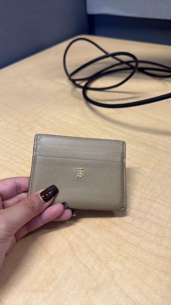 tan burberry cardholder - Image 5