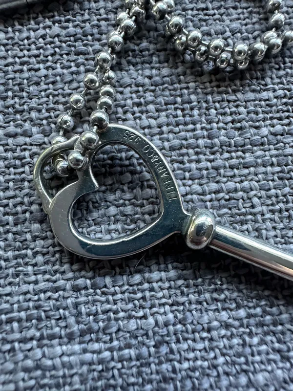 Sterling silver key necklace - Image 2