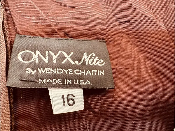 Onyx Nite Brown Sleeveless Maxi Dress - Image 14