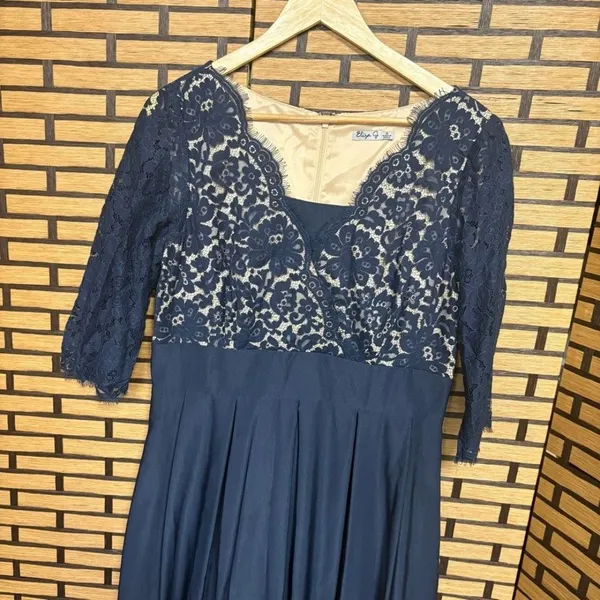 Eliza J. Blue Lace Gown Size 12 - Image 2