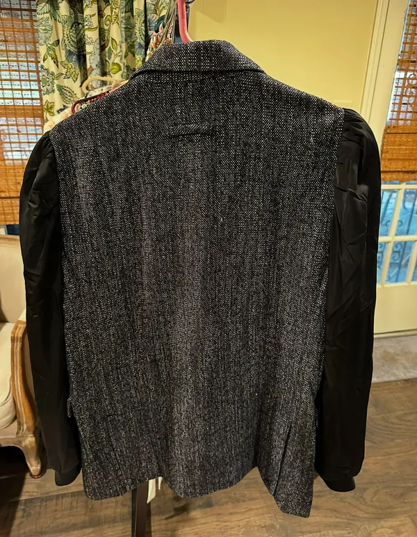 Maeve Anthropologie Black and Gray Women's Jacket Blazer size 10 - Image 3