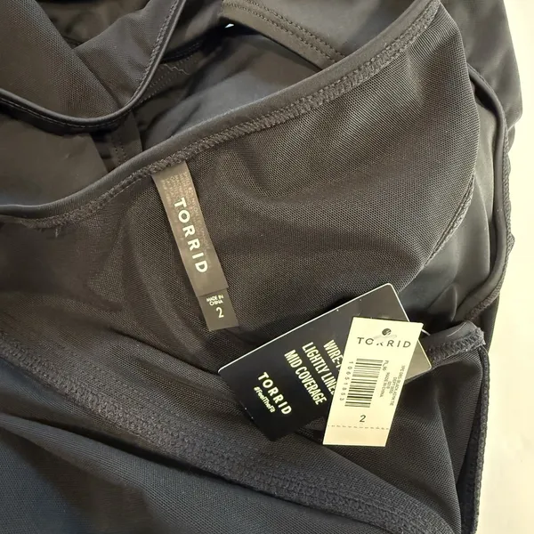 NWT Torrid Black Wireless Short‎ Asymmetrical Swim Dress With Brief Size 2X - Image 11