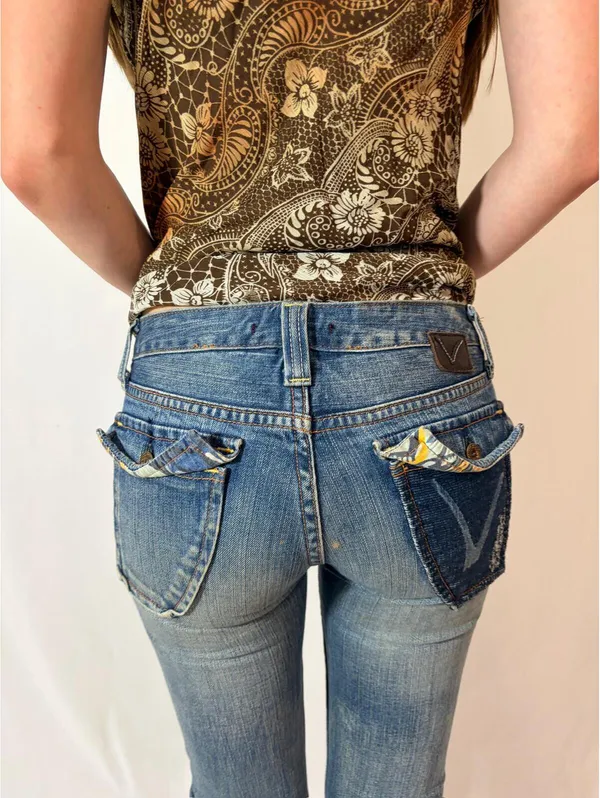Vigoss Studio Y2K Bootcut Colorful Pocket Blue Jeans - Image 4