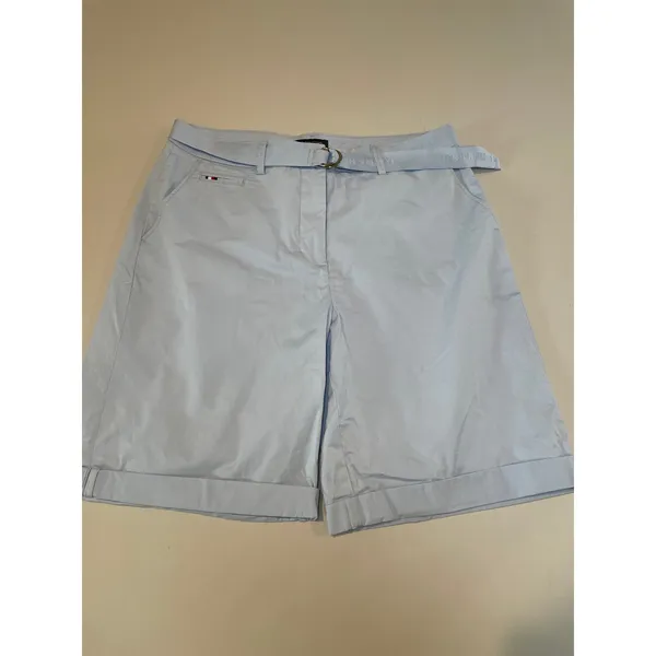 Tommy Hilfiger Shorts Light Blue Bermuda Cuffed with Belt Size 8 - Image 2