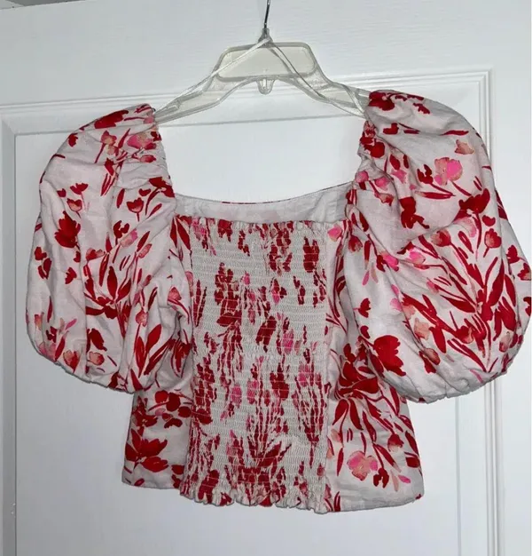 Banana Republic Puff Sleeve Top - Image 3