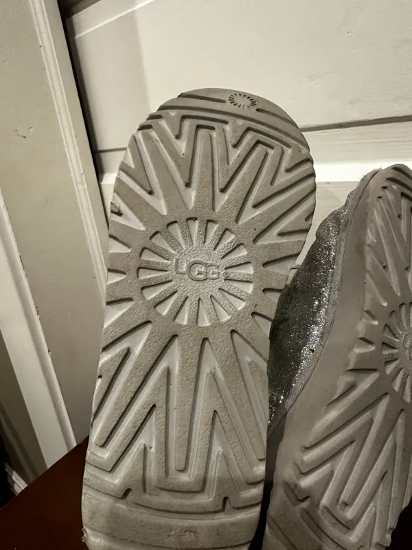 Glitter Boots. Size 6 - Image 8