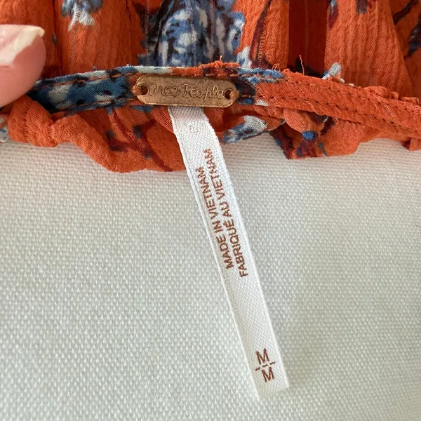 Free People Orange and Blue Floral Cinched V-Neck Longsleeve Blouse Size M - Image 5
