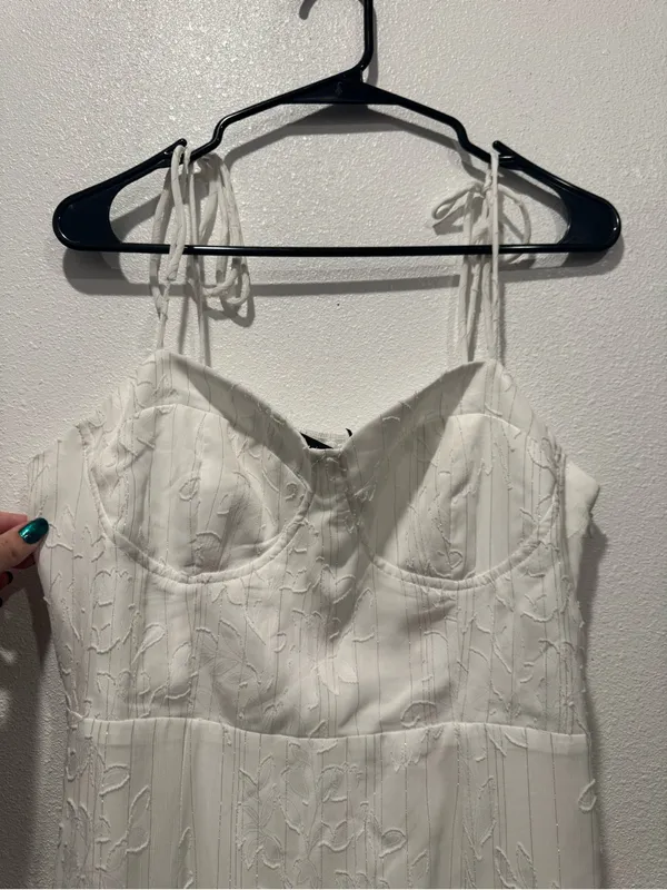 Lulus Loveliest Looks White Floral Jacquard Midi Dress L NWOT - Image 4