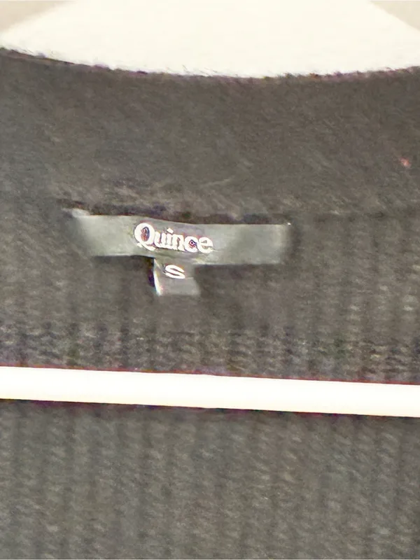Quince Women's Lightweight Baby Alpaca Cropped Cardigan Black Size Small - Image 3