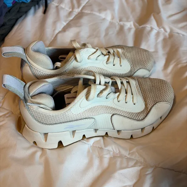 Reebok white & cream sneakers #trainers #athletic - Image 3