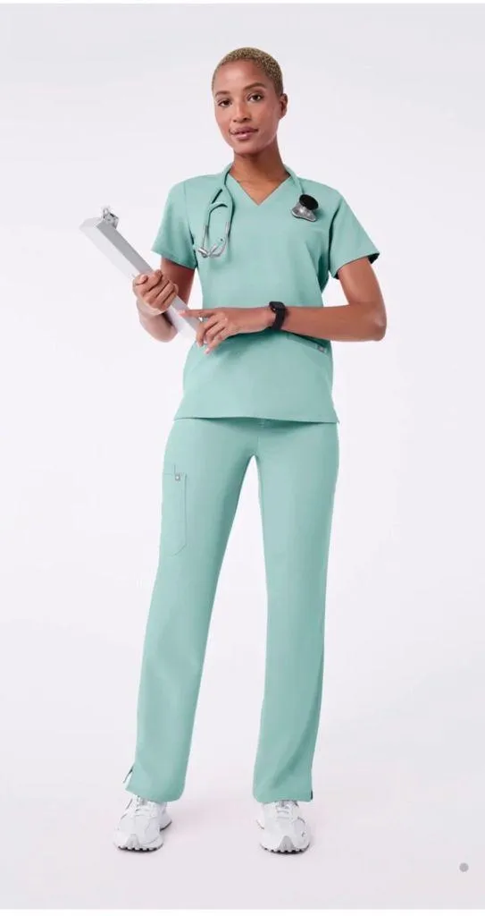 FIGS Casma Three Pocket Scrub Top in Aqua Blue Size XS - Image 6