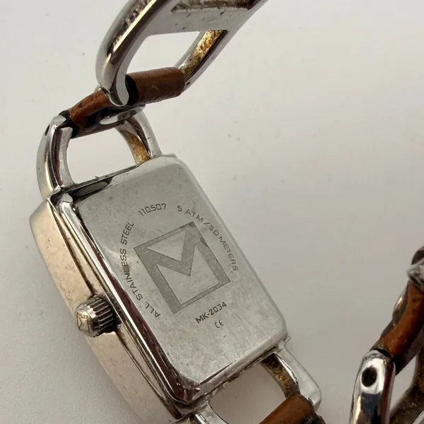 Chic Vintage Michael Kors MK-2034 Chainlink Watch - Orange Dial New Battery - Image 4