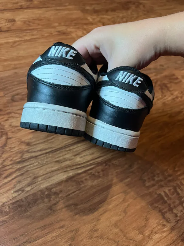 Nike Dunk Low Panda - Image 4