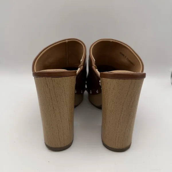 Dolce Vita DV‎ Women's Sz 7 Chrissy Studded Block-Heel 4.5 Inch Clogs Shoes - Image 4
