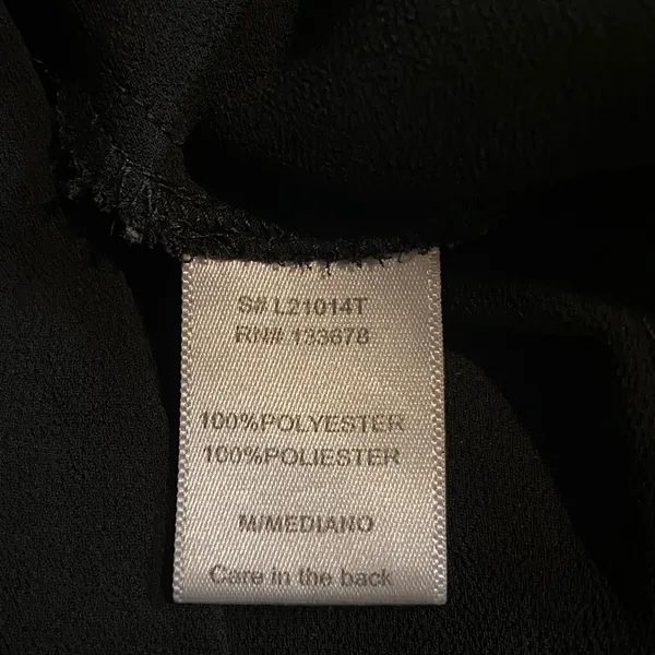 Love Tree Black Sleeveless Blouse Size Medium (Look At The Back Details) - Image 6