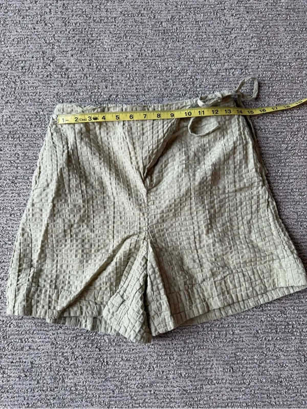 Free People Waffle Knit Sage Green Tie‎ Shorts Size XS - Image 9