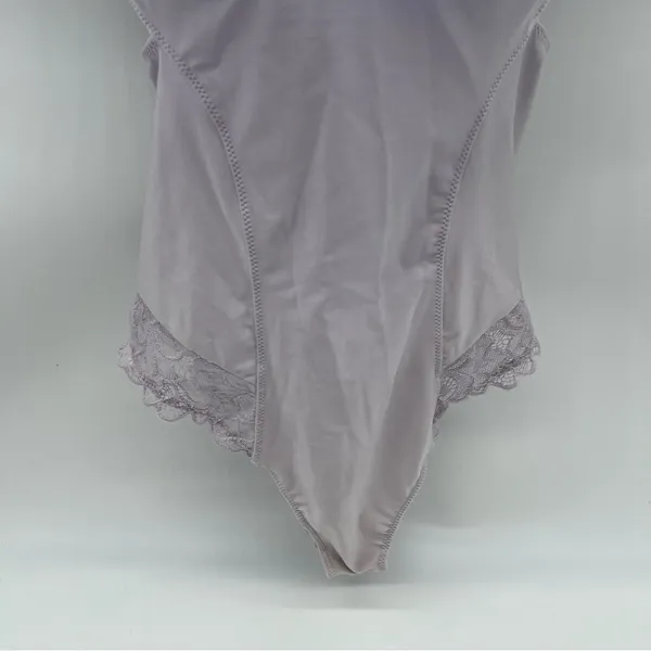 Urban Outfitters Out From Under Elegant Lavender Bodysuit-Under Wire in Bra-Sz M - Image 3