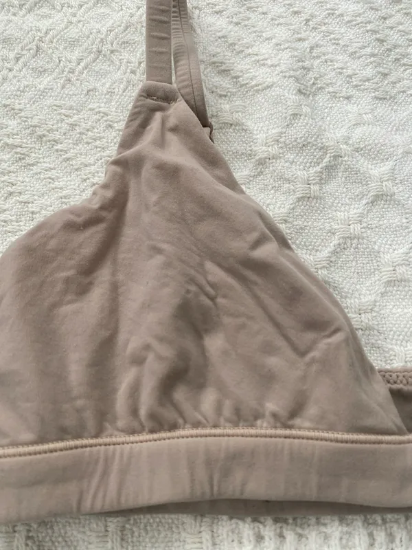 SKIMS Triangle Fits Everybody Bralette - Image 3