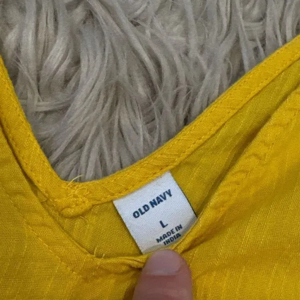 Old Navy Tank Top Large - Image 2