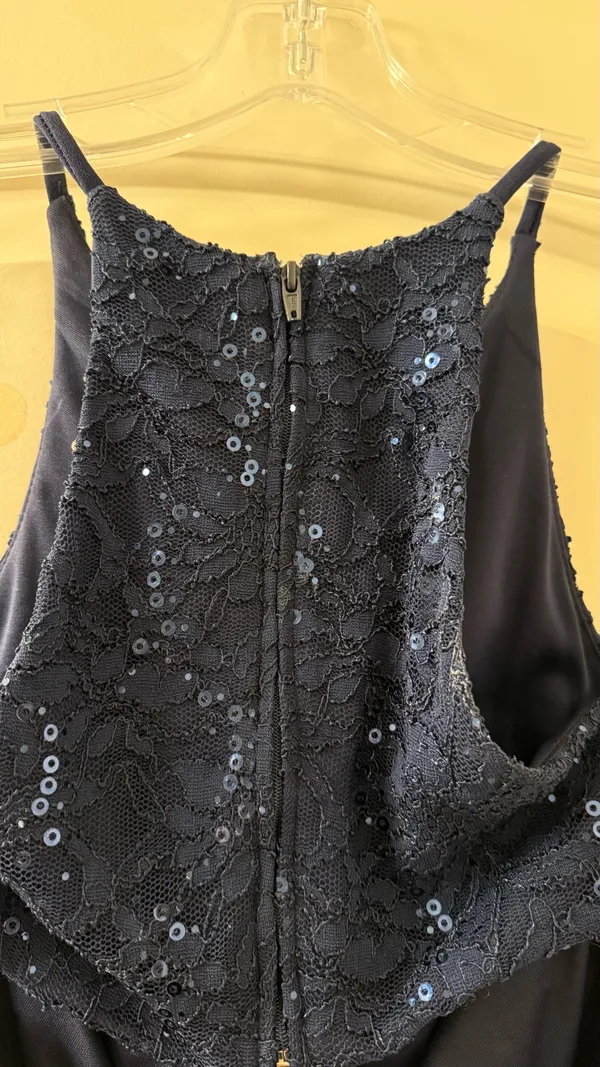 Windsor Formal Long Blue Sequin Navy Dress - Image 6