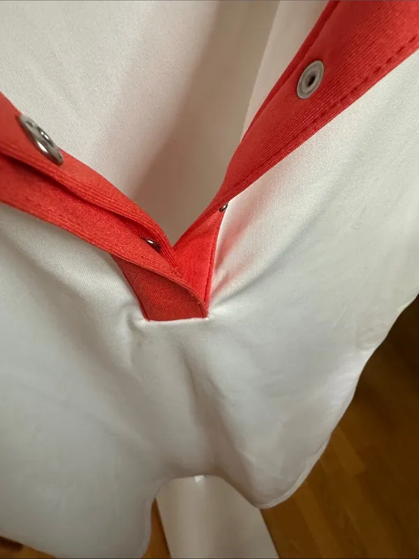 Izod White & Coral Sleeveless Golf shirt - Image 3