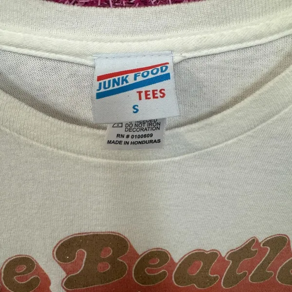 The Beatles Glitter Spellout Get Back Studio Sessions Tee small - Image 4