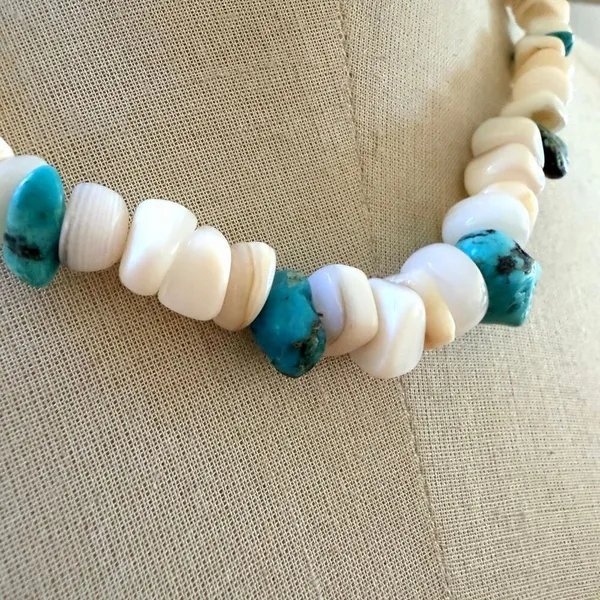 Shell & Turquoise Beaded Necklace - Image 2