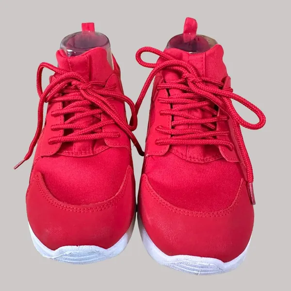 Just Be Women's Casual Fashion Sneakers White Soles Laces Red Size 7 - Image 5