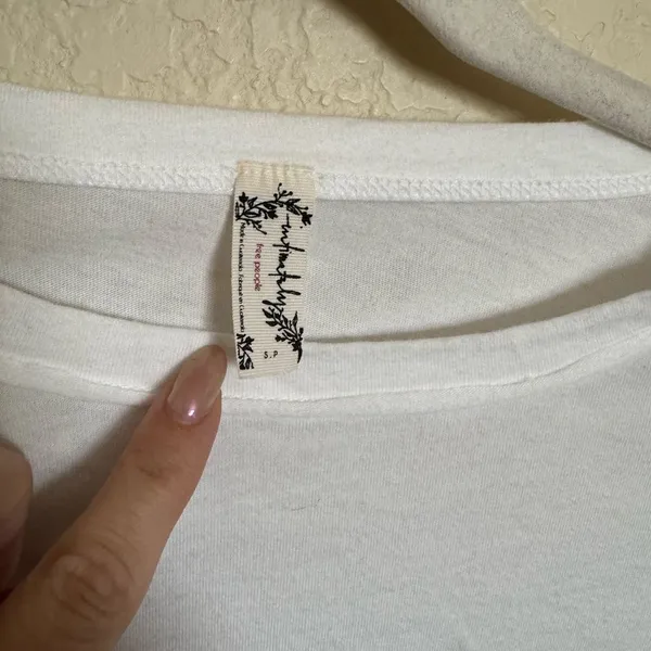 Free People Long‎ Sleeve Crewneck Bodysuit Printed Floral Sleeves Sz Small White - Image 4
