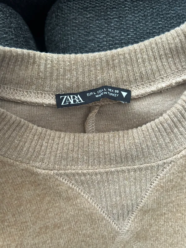 ZARA Crop Sweater - Image 2