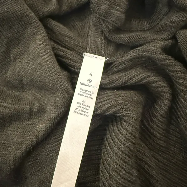 Lululemon Athletica Dark Green Women's Cardigan - Image 2