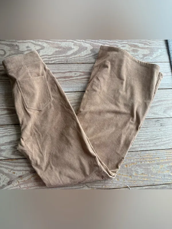 Flying Tomato Tan Corduroy Flare Pants size s - Image 4