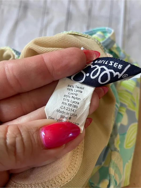 Lilly Pulitzer Skirted One Piece Swimsuit - Image 8