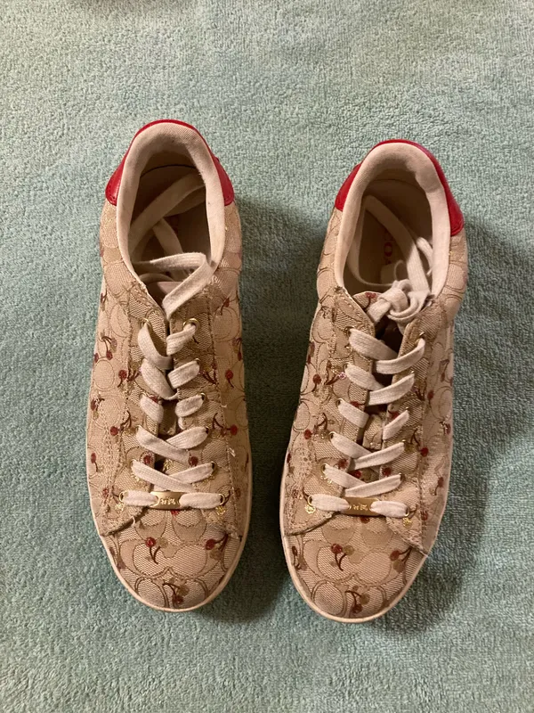 Women’s size 11B cherry design COACH New York shoes! - Image 2