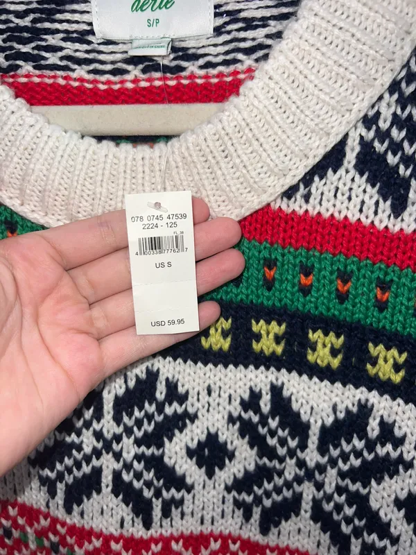 American Eagle Christmas Sweater - Image 3