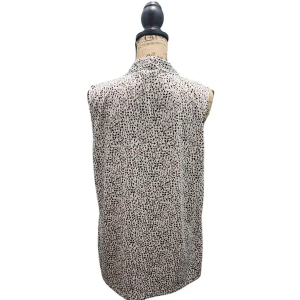 Ann Taylor‎ Sleeveless Animal Print V-Neck Blouse Professional Office Wear XL - Image 2