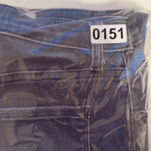Evereve The‎ high rise fit Everstraight Jeans. - Image 7