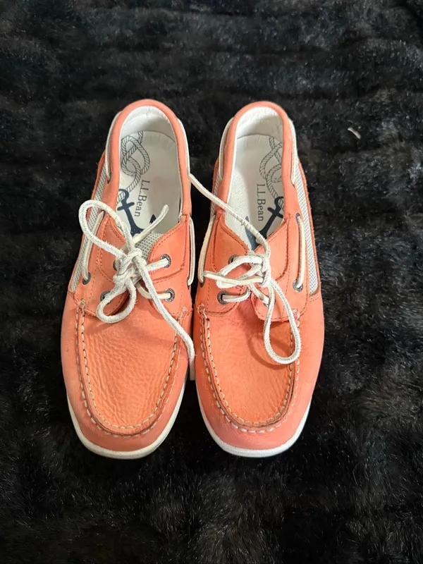 LL Bean Women's Size 7.5 W Orange Leather Slip On Boat Shoes - Image 2
