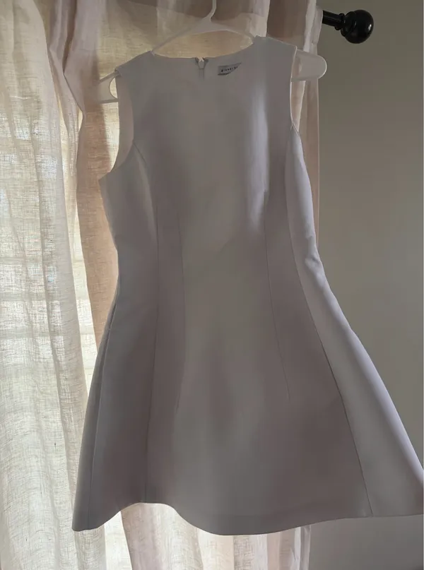 Gianni Bini White Dress - Image 3