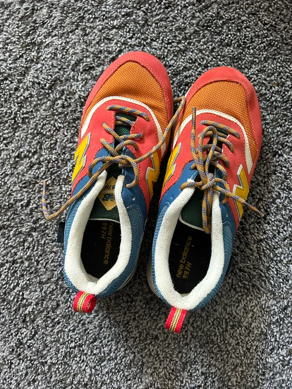 New Balance Shoes kids - Image 2