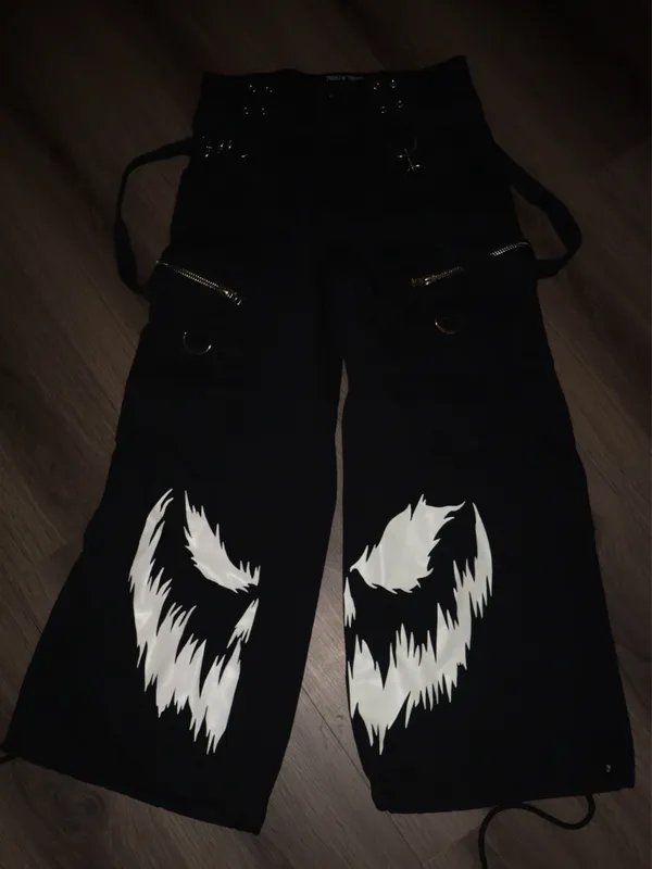 Dolls kill Ghoulish Glow In The Dark Wide Leg cargo Pants size small- baggy - Image 2