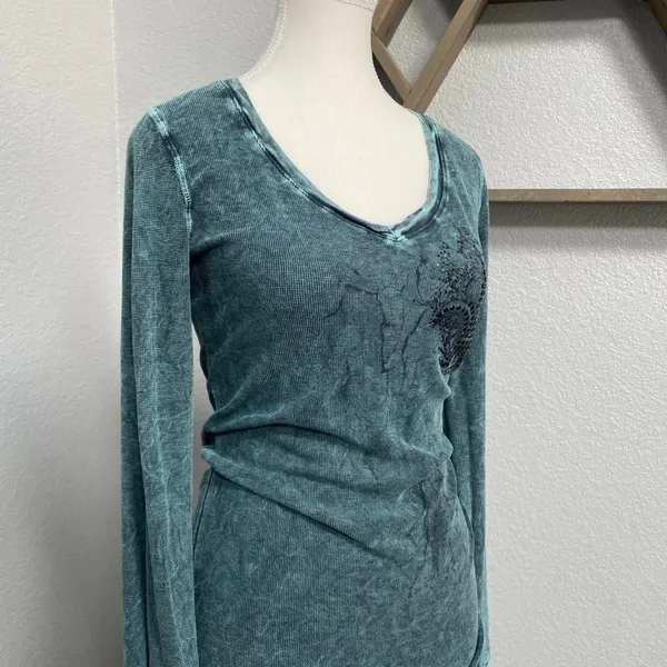 American Age Blue Green Long Sleeve Henley Top Fleur De Lis Y2k Grunge Fairy Alt - Image 2