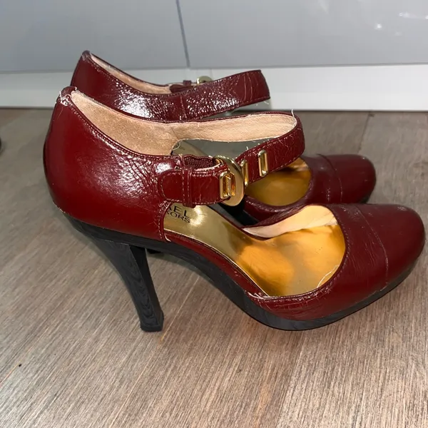 Michael Kors Burgundy Black Leather Heels 3.5in Size 6.5 - Image 7