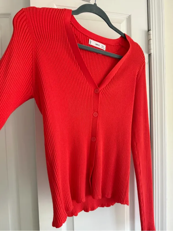 Mango Red Ribbed Fitted Button Front Cardigan Top M - Image 9