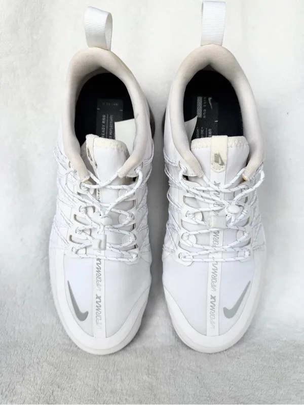 Nike Air Vapormax Run Utility White Silver Shoes AQ8811-100 Women's Size 8 - Image 3