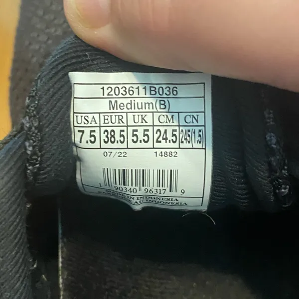 Women's Brooks Revel 5 Black White Running Shoes Size 7.5 1203611B036‎ - Image 5