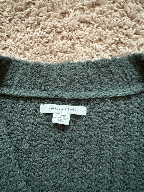 American Eagle Cardigan - Image 2