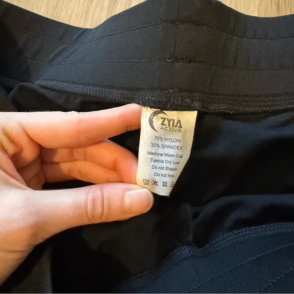Zyia Active Black Joggers - Image 3